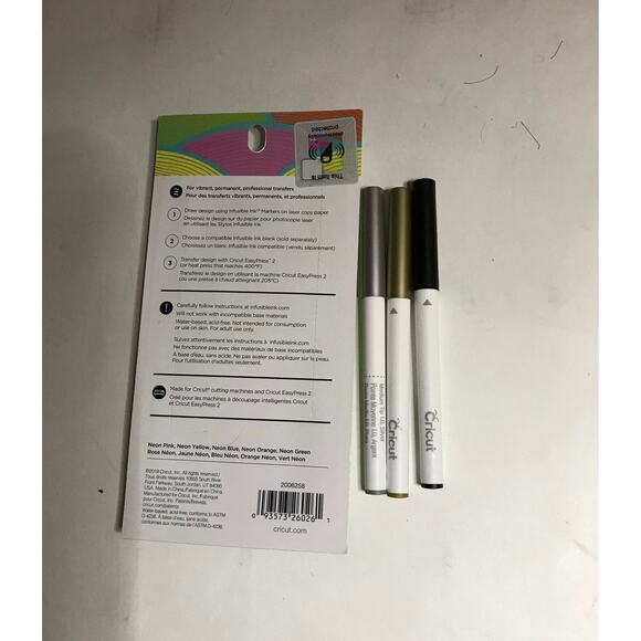 Cricut Infusible Ink Markers + Three Cricut Explore Waterbased Markers NEW Art - Picture 2 of 3